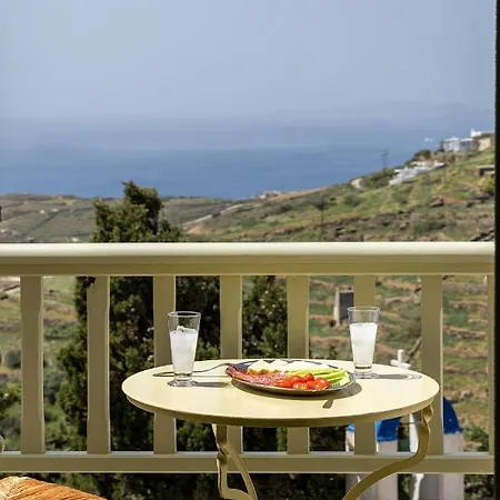 Triantaros View Τριαντάρος