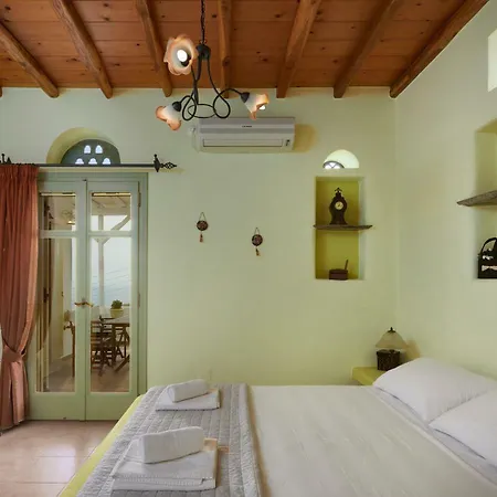 Triantaros View Holiday home *